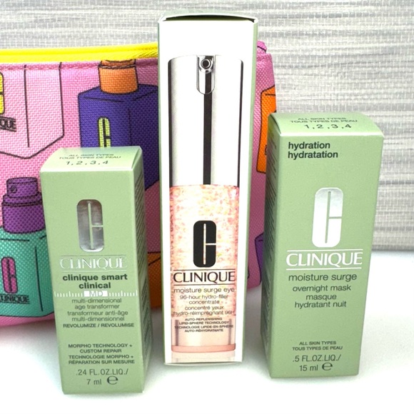 Clinique bag and skincare - Picture 3 of 4